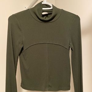 Aritzia Wilfred Turtleneck Green Size S